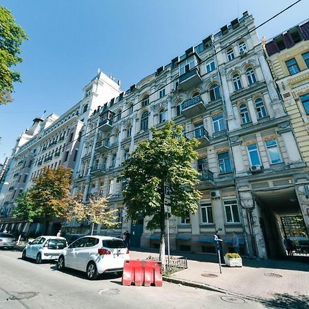 קייב Luxury Beatiful Apartment On Pyshkinska Street מראה חיצוני תמונה